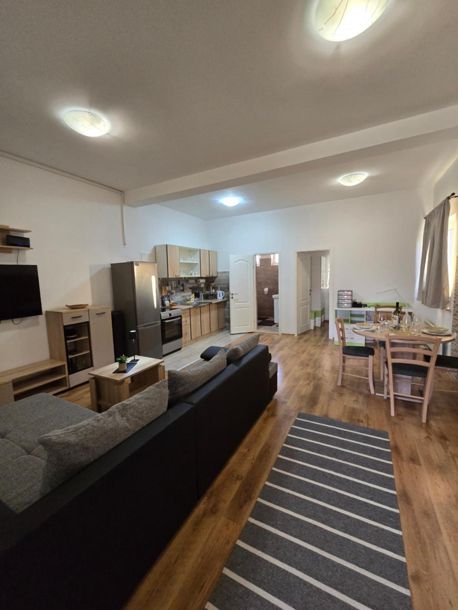 Apartments Roko Pridraga Экстерьер фото